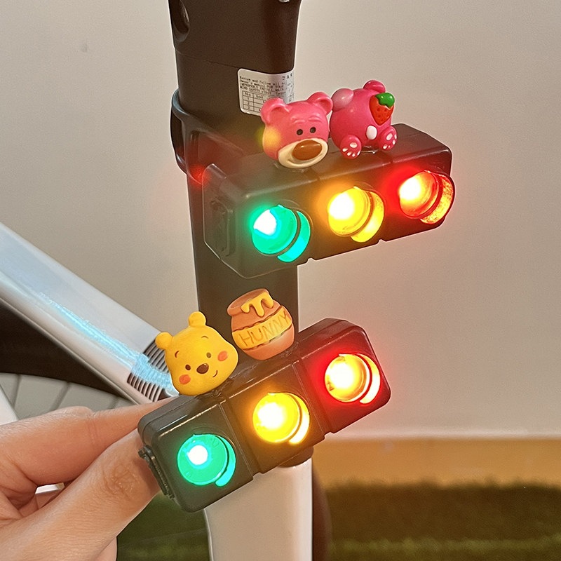 Suitable for bicycle riding tail lights, rechargeable, cute crayon elephant design, road and mountain bike warning light, flashing single light