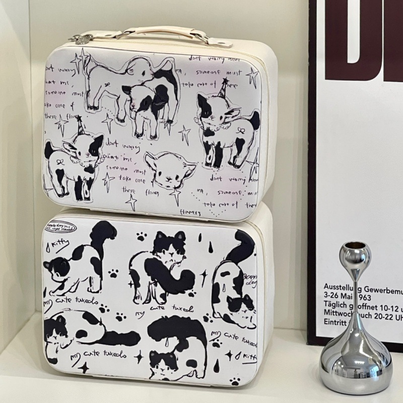 2024 nueva caja de maquillaje de dibujos animados de alta capacidad de productos para el cuidado de la piel de alta calidad maleta de almacenamiento con bolsas de maquillaje espejo