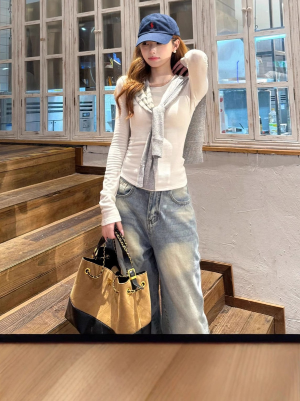 白色内搭小众高级感极简穿搭正肩长袖T恤女秋修身显瘦假两件披肩|undefined