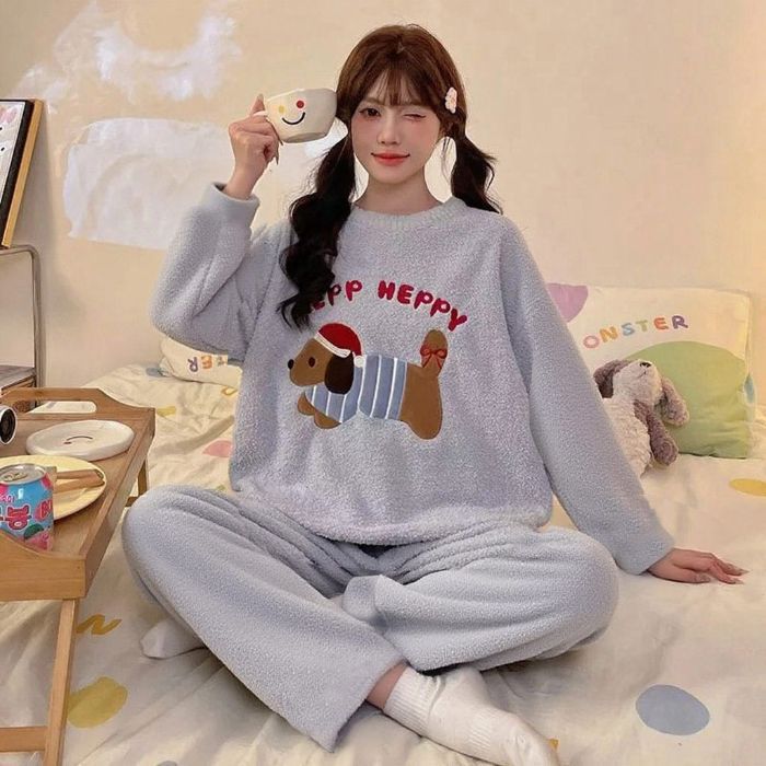 Transfronteriza Vietnam al por mayor otoño invierno pijamas franela espesa dulce caricatura calentamiento manga larga ropa para el hogar