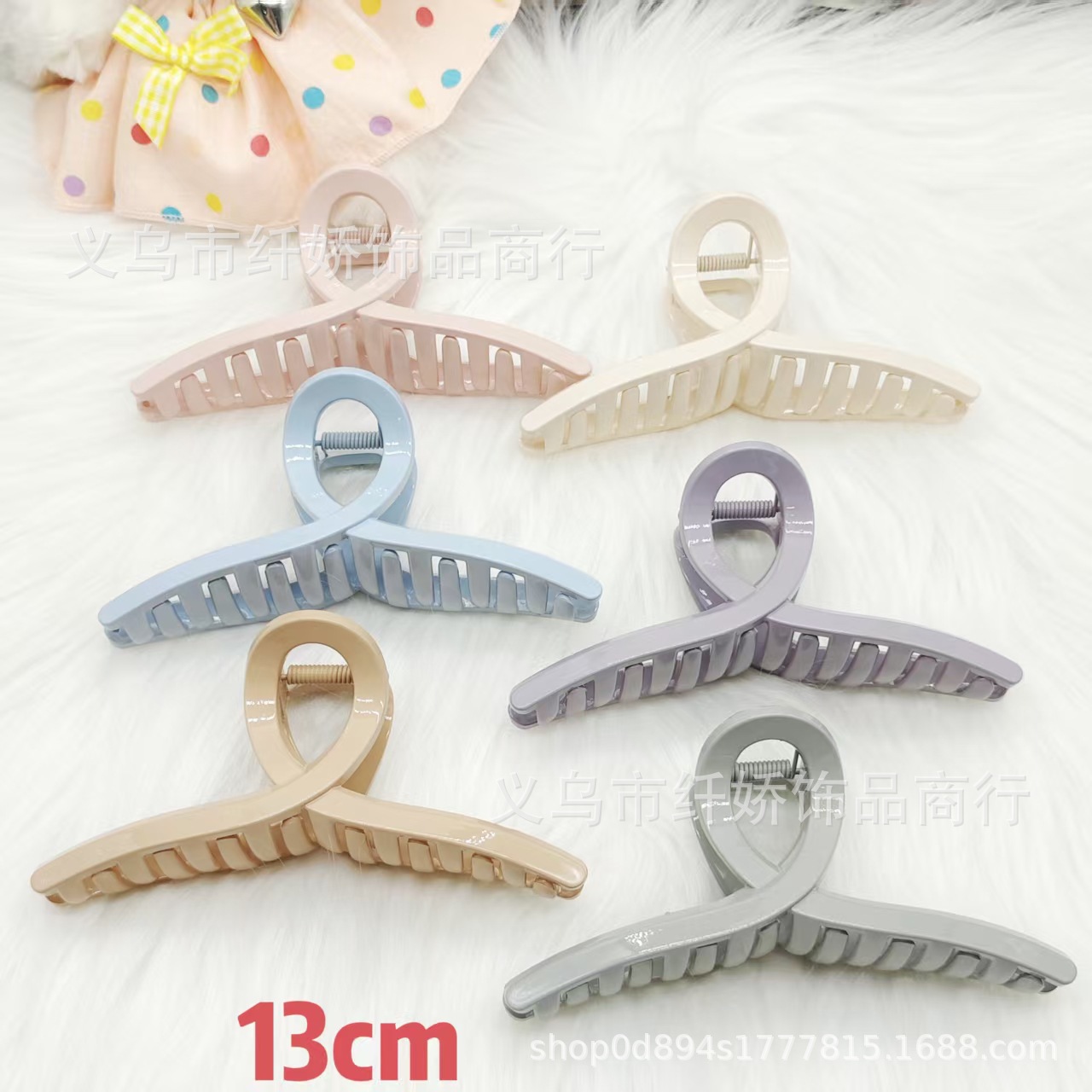 High-quality durable plastic hair clips with grip claw design, bath hair clips, hair accessories, head clips - wholesale direct from source, bulk orders welcome, from $2 stores