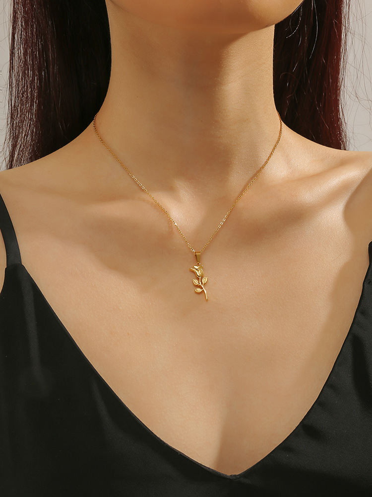 13g Weight PVD Coated Gold Plating Process Real Gold Plated Plating Material 304 Stainless Steel Pendant Material Pendant Necklace Classification PVD Coated Real Gold Plated 18K Gold Rose 304 Stainless Steel Sweet Waterproof Non Tarnish 304 Stainless Steel Pendant Necklace
