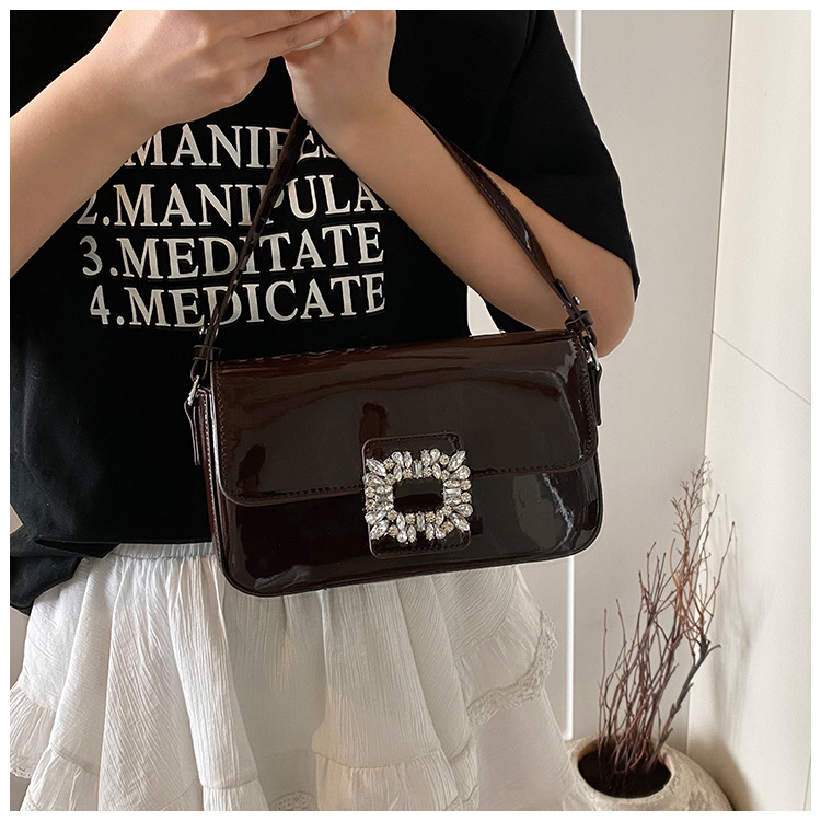 Korean style trendy underarm bag 2025 summer new women's bag, stylish diamond-encrusted single-shoulder bag, patent leather shiny crossbody bag undefined