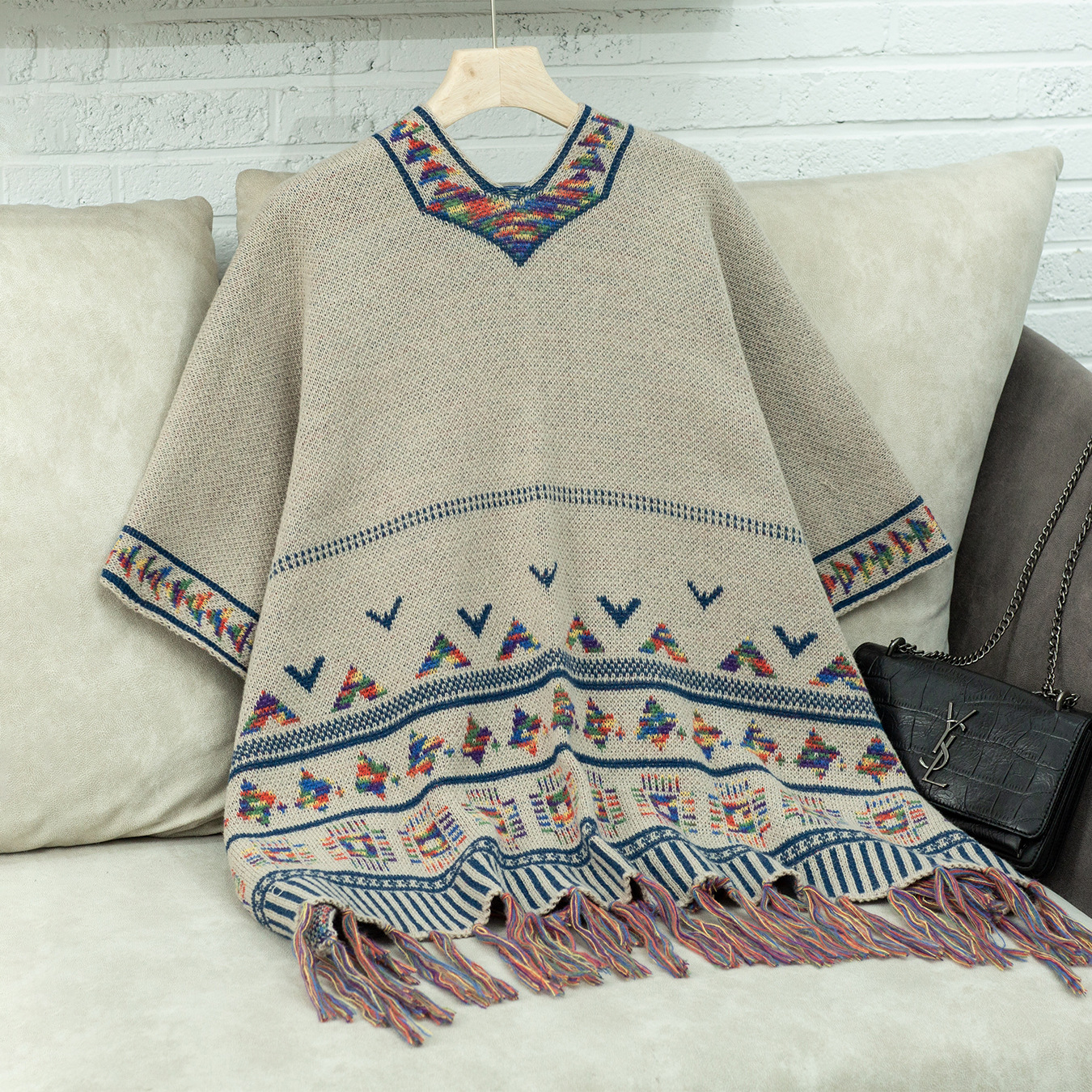 Grobstrick Damen Cape Mit Quasten Lässiger Jacquard Mantel_voghion.com