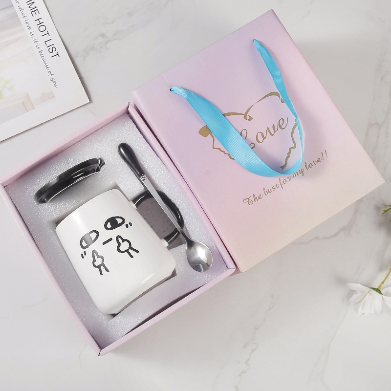 Creativo ins estilo de alta apariencia taza con tapa cuchara lindo taza de agua de cerámica divertido regalo de cumpleaños regalo