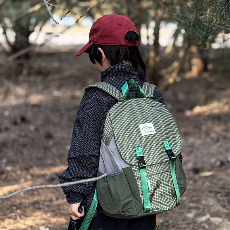Nueva mochila de montaña para niños, mochila de ocio al aire libre, mochila de niños y niñas, mochila de viajes de estudiantes de primaria