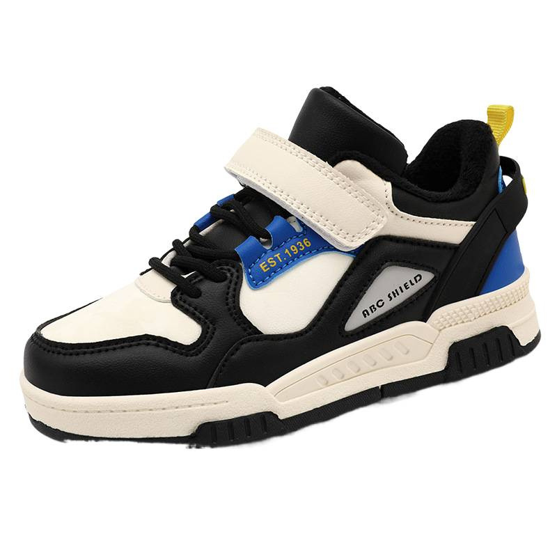 Zapatos de skate ocio para niños 2025 personalidad de niñas calles calentadores de algodón zapatos de niños grandes zapatos deportivos para niños al aire libre