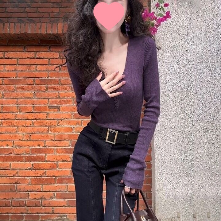 Purple V-Neck Long-Sleeve Knitted Base Shirt for Women, Autumn and Winter Sweater, Very Stylish and Elegant, Slim-Fit Pure Desire Top