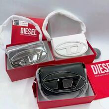 叮当包Diese真皮高级感腋下单肩斜跨包高版马蹄包网红包