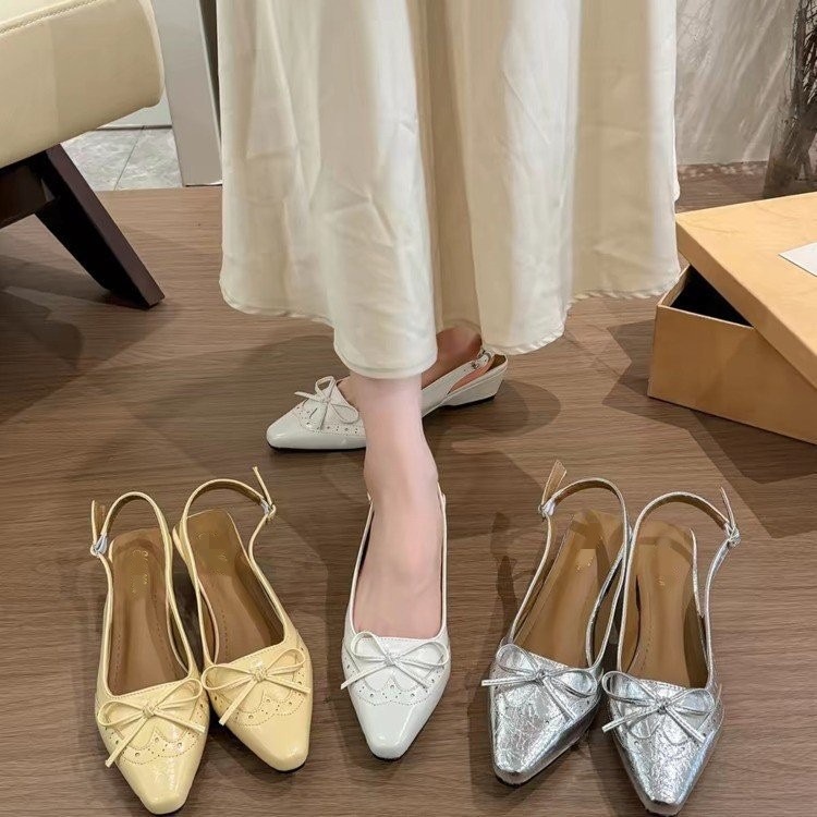 Suave arco de viento sandalias de cabeza para mujeres 06 verano nuevo tacones de pendiente cinturón de trampa multifuncional zapatos de falda única