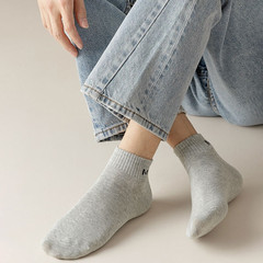 襪子男士短筒四季薄款字母M系列純色簡約百搭淺口低幫男船襪批發
