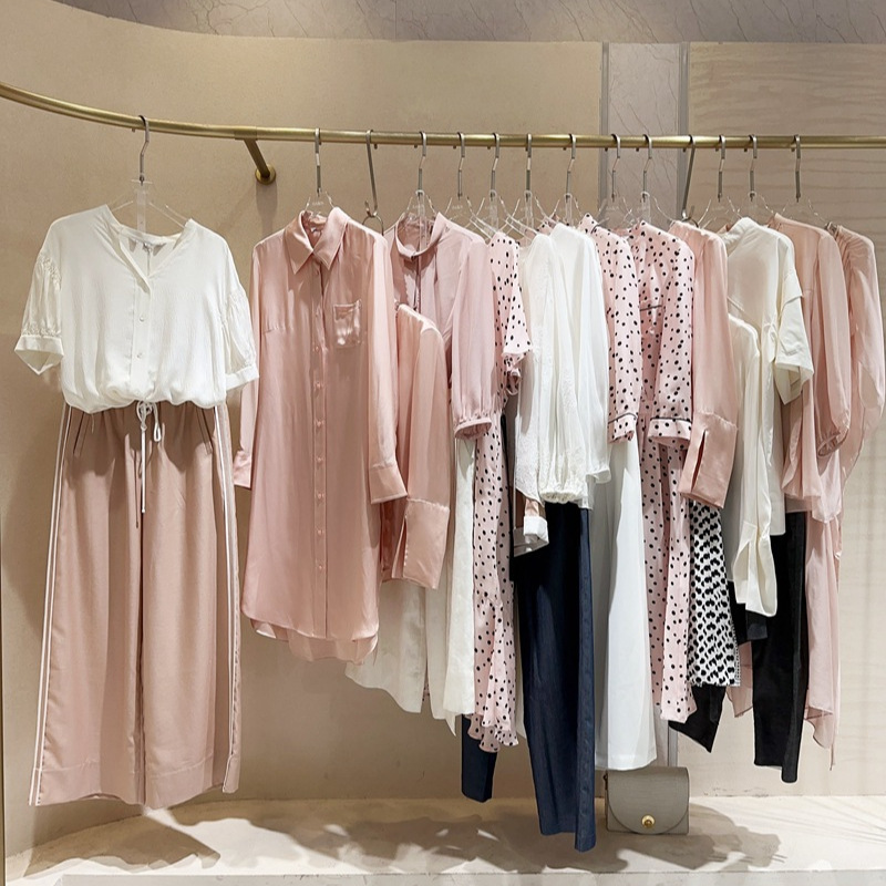 High-End Brand Discount Women's Clothing Clearance, Light Luxury Women's Apparel, Assorted Items, Live Streaming Wholesale Supply High-End Brand Discount Women's Clothing Clearance, Light Luxury Women's Apparel, Assorted Items, Live Streaming Wholesale Supply
