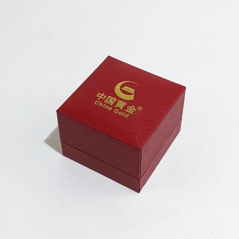 中国黄金戒指盒.jpg