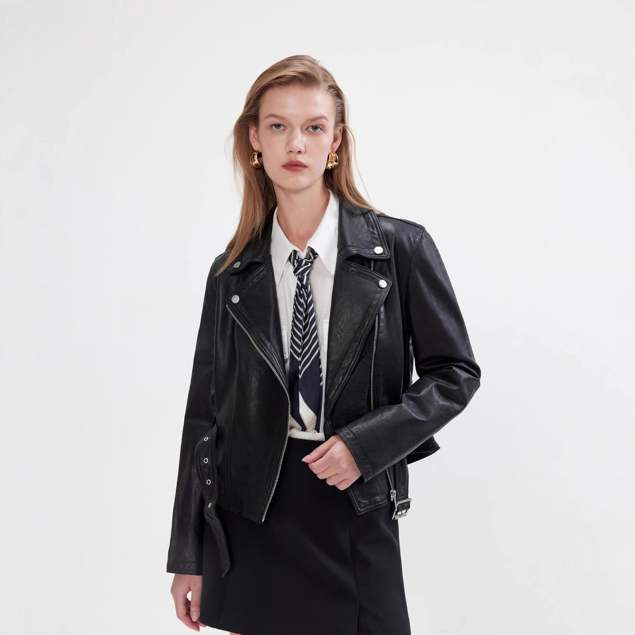 Trendy and Stylish Vegetable-Tanned Sheepskin Lapel Belt Genuine Leather Jacket for Women, Slim-Fit Short Biker Sheepskin Jacket