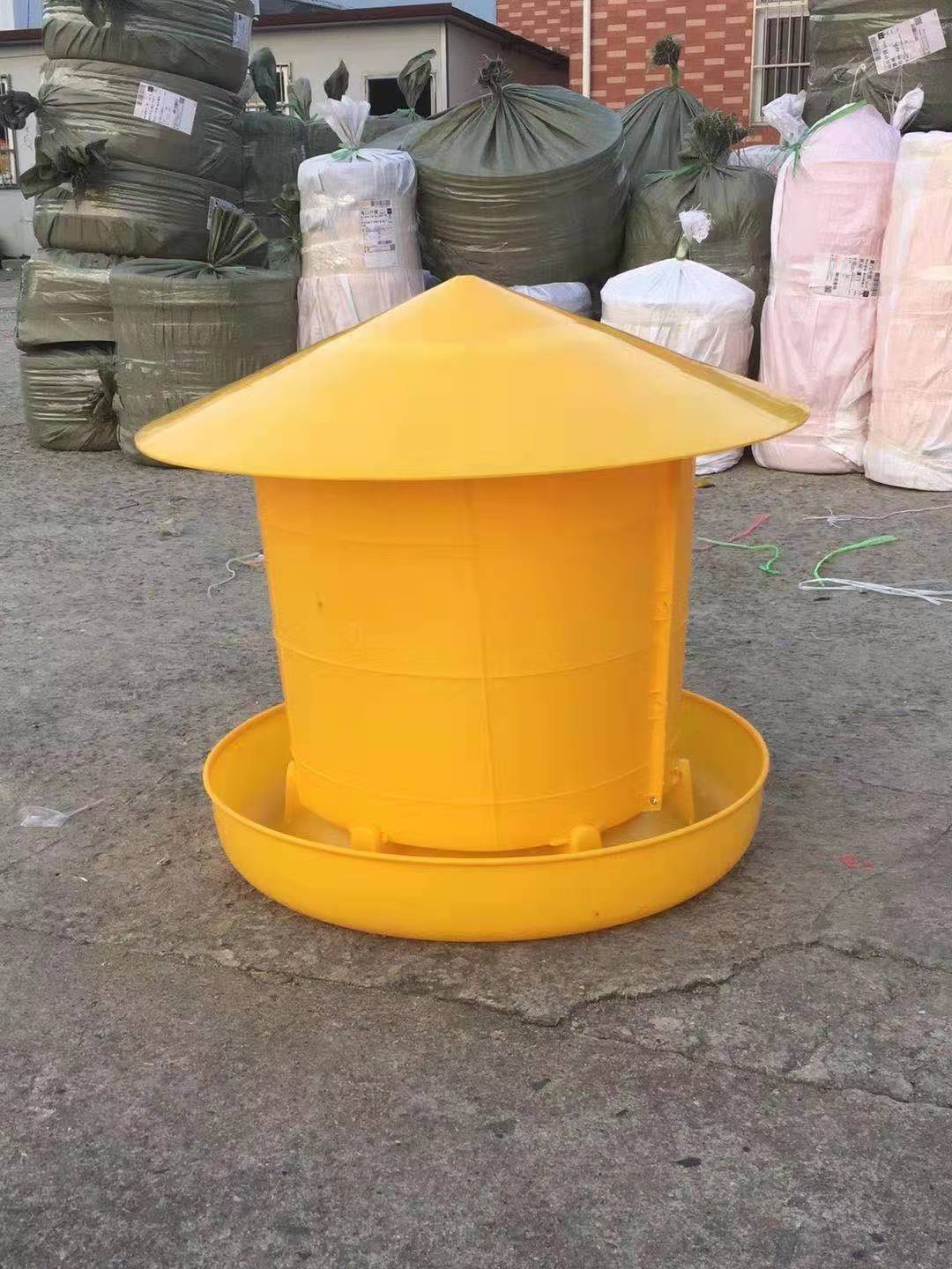 Las aves de corral espesaron el cubo material grande 20KG con la cubierta 40kg de la malla con el sombrero grande a prueba de lluvia de la cubierta de la malla