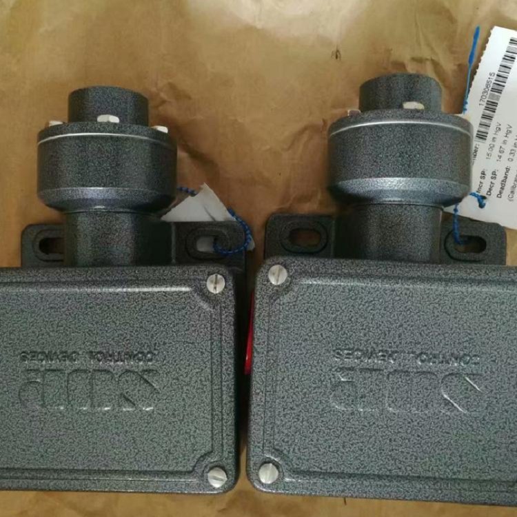 403213-SE6TQ1 500079-WEE6L3美国压力开关 液位开关