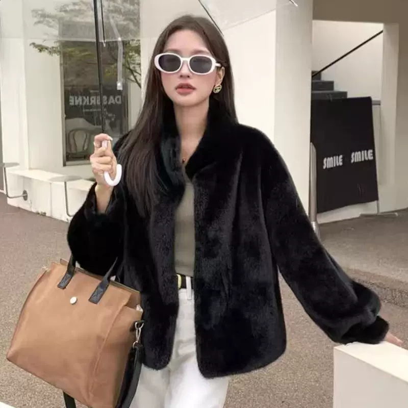 2025新款水貂绒皮毛一体立领毛毛外套女加厚短款冬季保暖貂皮大衣