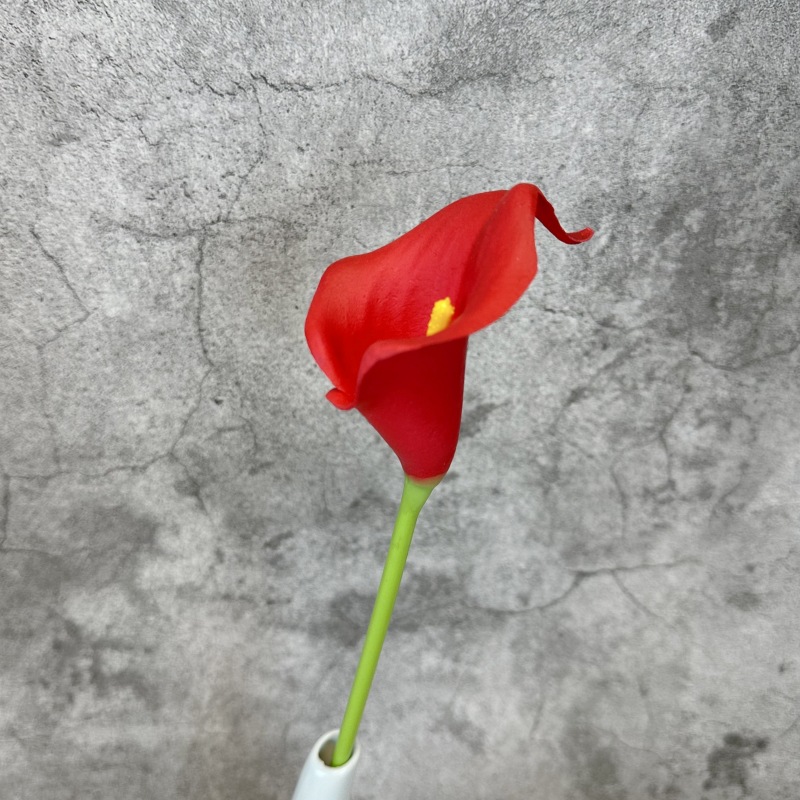 Flor artificial pu mini Calla Lily boda fotografía decoración del hogar mano-sensación flor falsa flor transfronteriza fábrica al por mayor