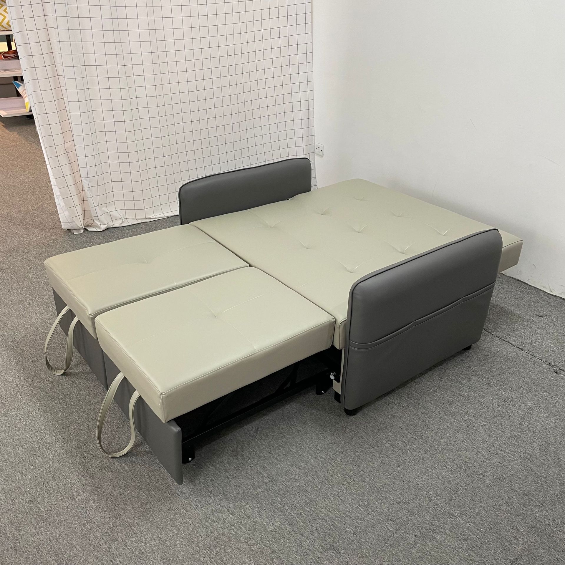 Sofá cama plegable de pequeño apartamento de alquiler sala de estar multifunción sofá de cuero de doble uso