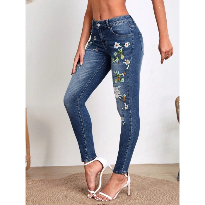 Jeans Ajustados Bordados para Mujer de Mezclilla, Microelásticos y Cintura Alta