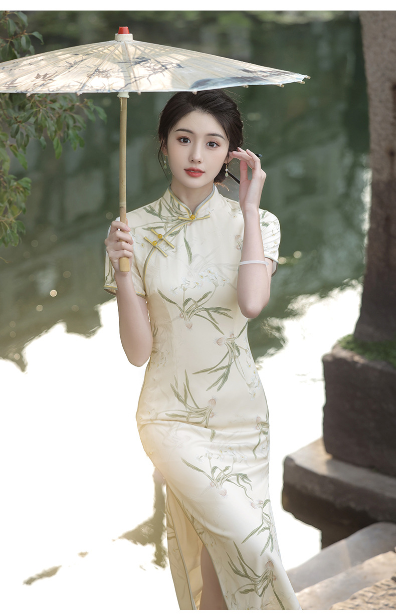 New Chinese-style Elegant Improved Cheongsam Dress For Women, Summer New Design With Buttons, Slit, And Printed Pattern_ecoleips.com