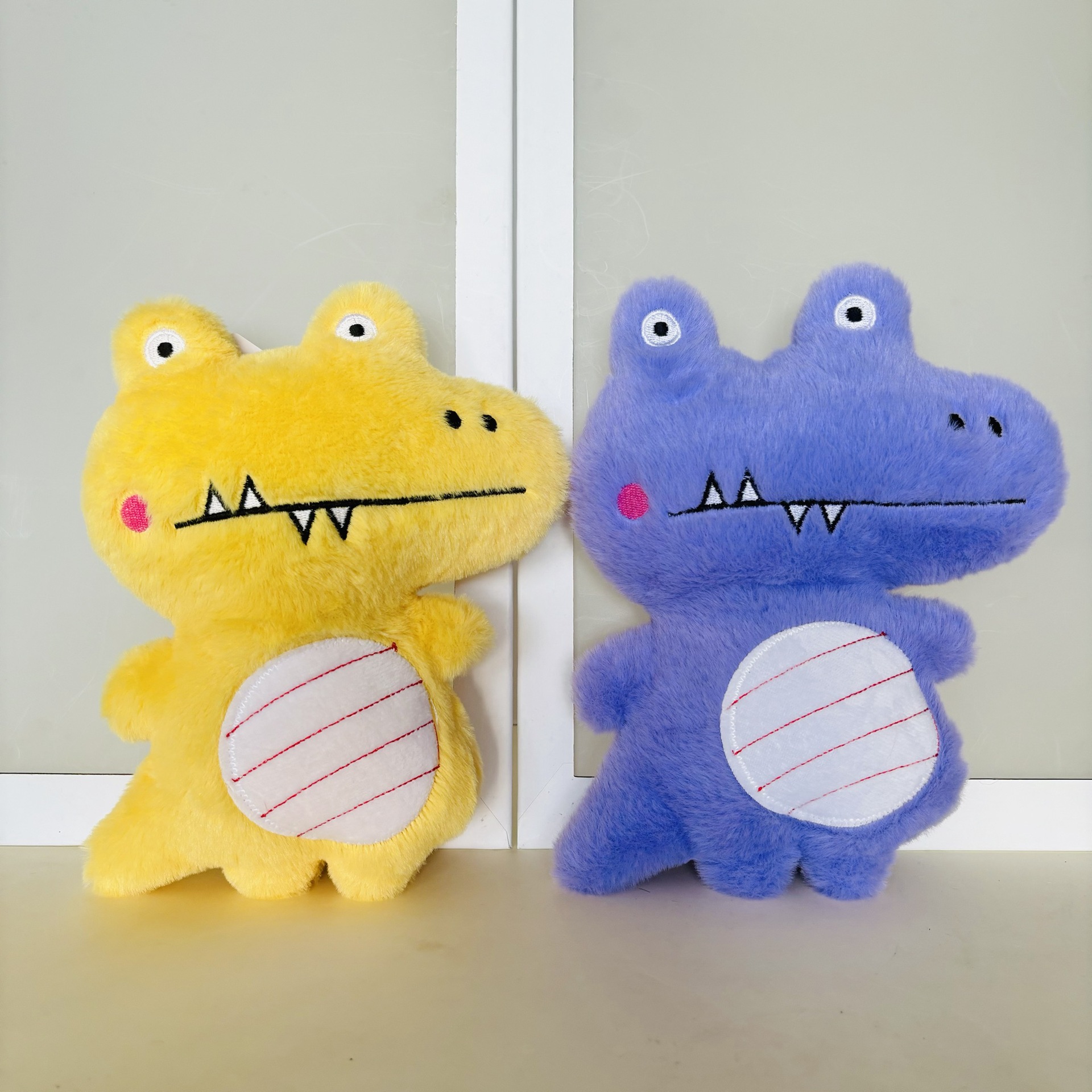 Venta al por mayor máquina de muñeca de 8 pulgadas muñeca de juguete de peluche muñeca boutique máquina de agarre regalo de boda muñeca de oso