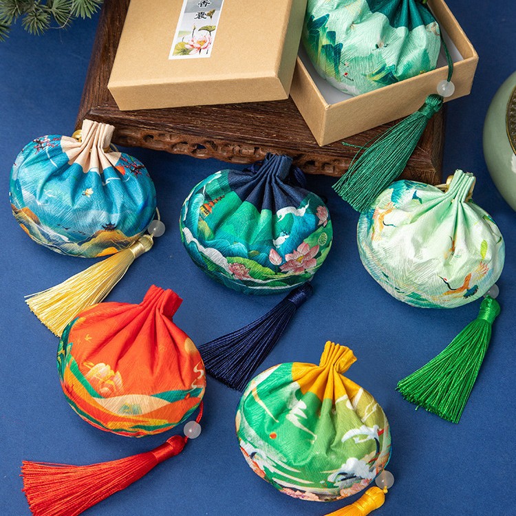 Bolsa vacía, bolso de impresión bordado antiguo, colgante de carro, bolso de mosquitos, festival del dragón, bolso de moda nacional