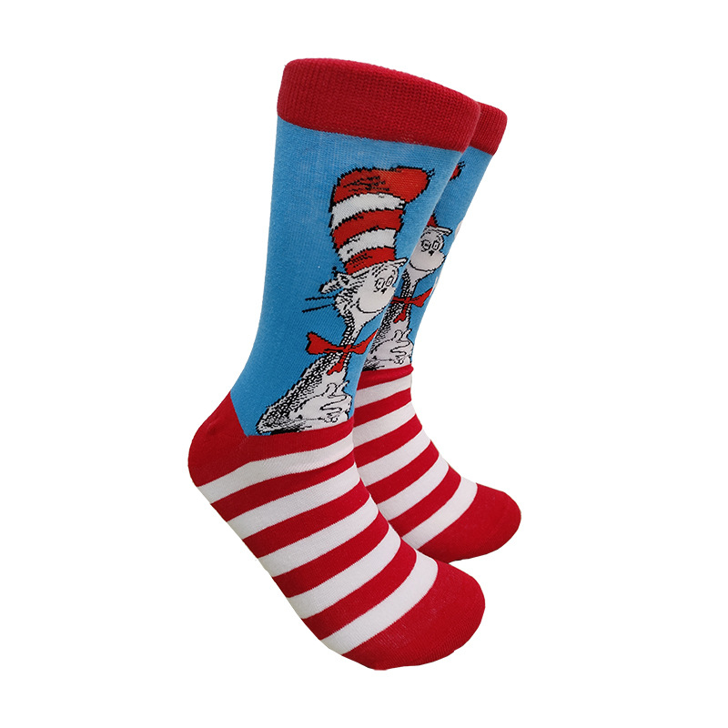 Calcetines de moda de dibujos animados de suministro de punto transfronterizo su Yu esponja bebé película hombres y mujeres calcetines de media pantorrilla