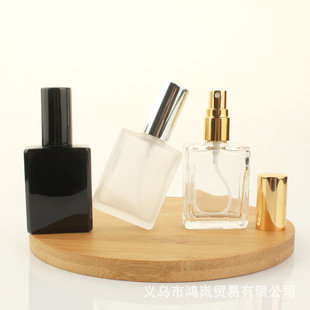 ������15ml��ɫ��ˮ���Fƿĥɰ����Һ�w���b������ƿ��