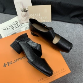 女式时装单鞋;女式皮靴;乐福鞋