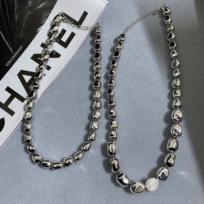 the republic of korea Dongdaemun fashion jewelry Beading Simplicity temperament Necklace 2022 new pattern clavicle Trendsetter Accessories Trendsetter