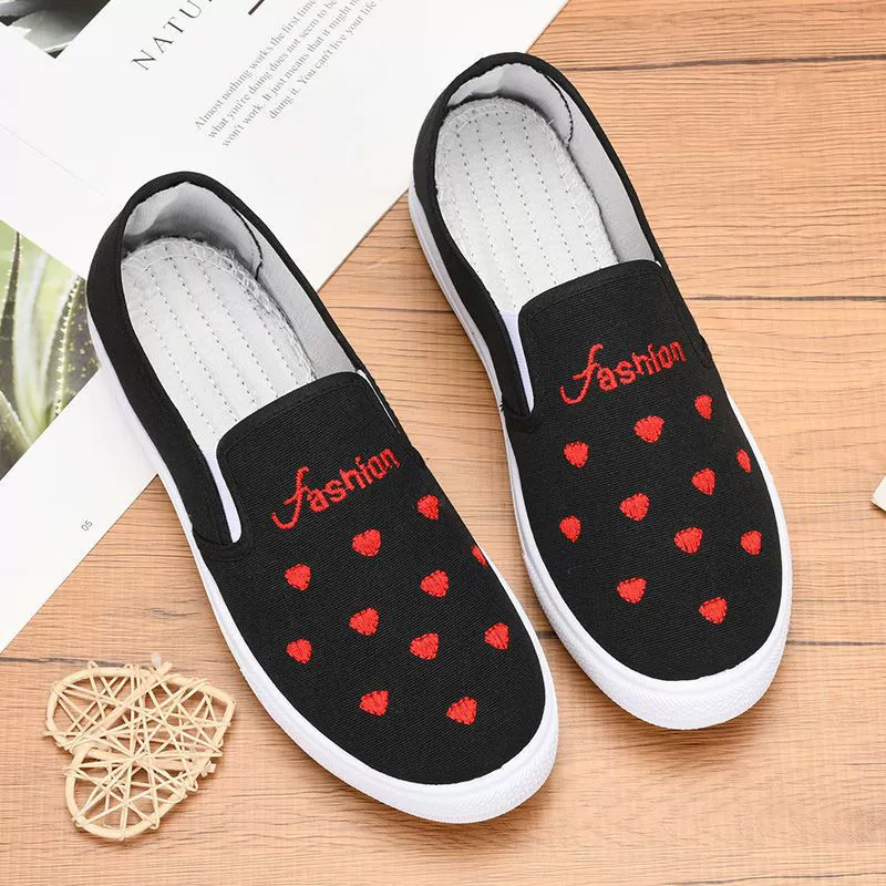 2023 Женская обувь Новая интернет-модная обувь для мам на плоской подошве Нескользящая обувь для ленивых на одну ногу Прогулочная обувь