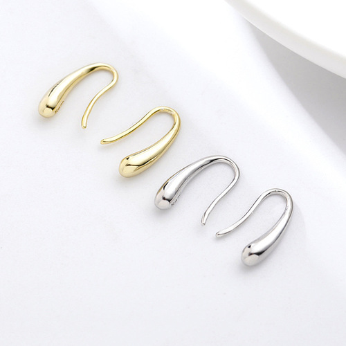S925 Pure Silver Small Droplet Earrings, Simple and Elegant, Cool and Casual Style, Personal and Fashionable, 2019 New Arrival Silver Earrings