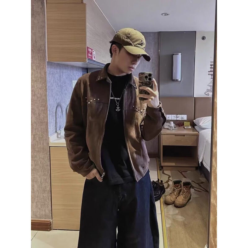 【Tiktok Hot Item】Trendy and Versatile Suede Air-Layer Studded Jacket with a Laid-Back Vibe, New Popular Style