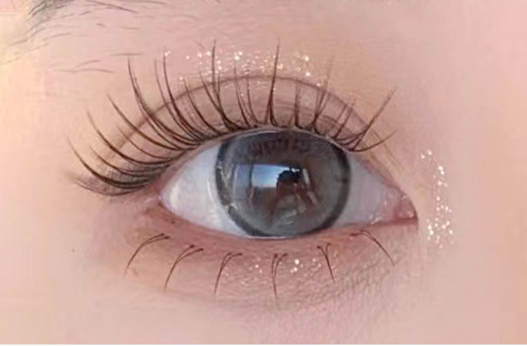 Mengjie Shangpin Little Flame Eyelash Black Stem 10-row segmented Mama's birth natural simulation curled eyelash cosplay comic full figure
