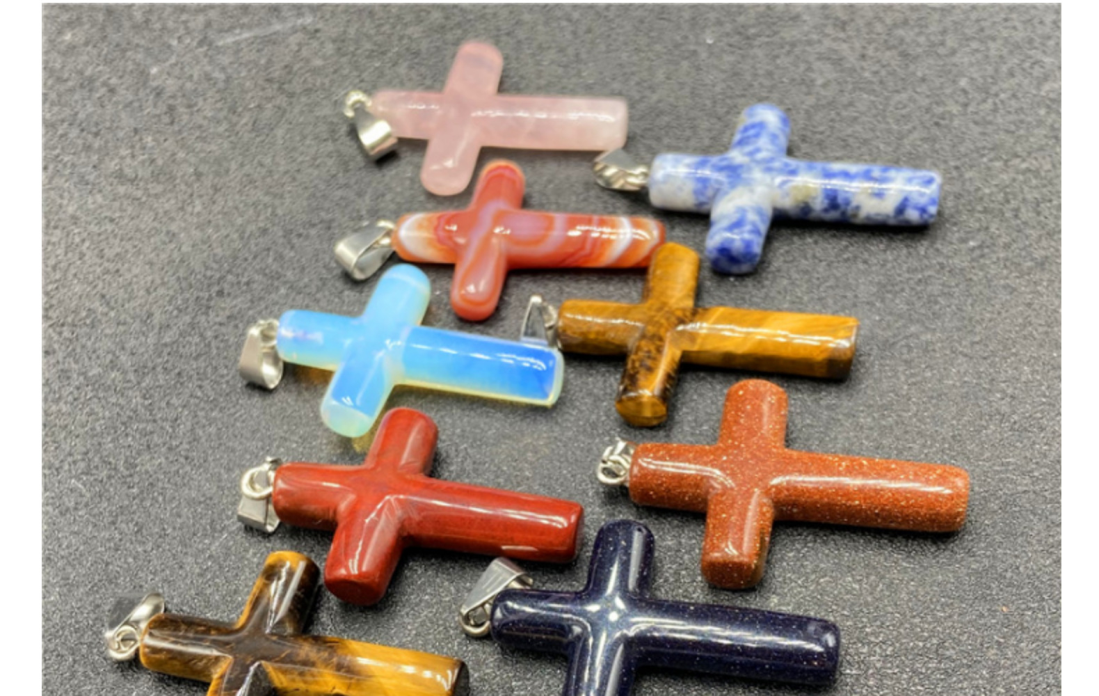 Retro Cross Natural Stone Pink Crystal Handmade Pendant Necklace 1 Piece