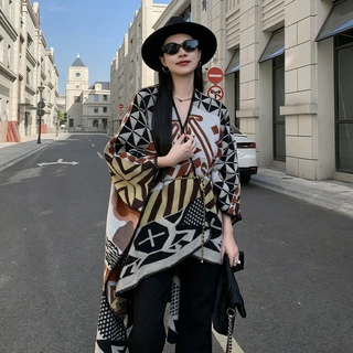 外搭开衩欧美时尚披肩斗篷丽江新疆西藏旅游穿搭拍照保暖外搭披风