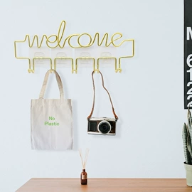 纸巾架;衣钩/挂钩;手机支架