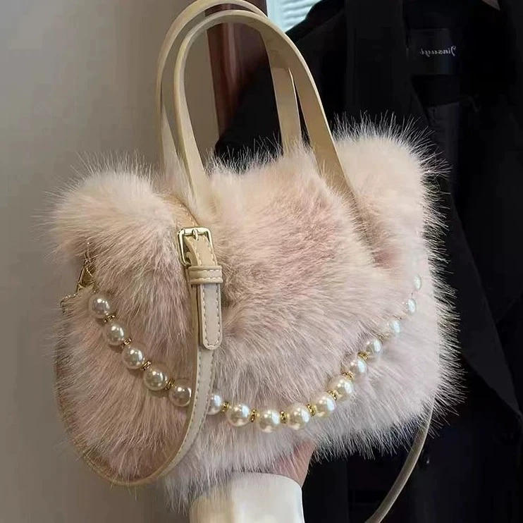 Пушистая сумка 2024, новая модная плюшевая сумка, маленькая квадратная сумка, милая женская сумка через плечо, сумка через плечо