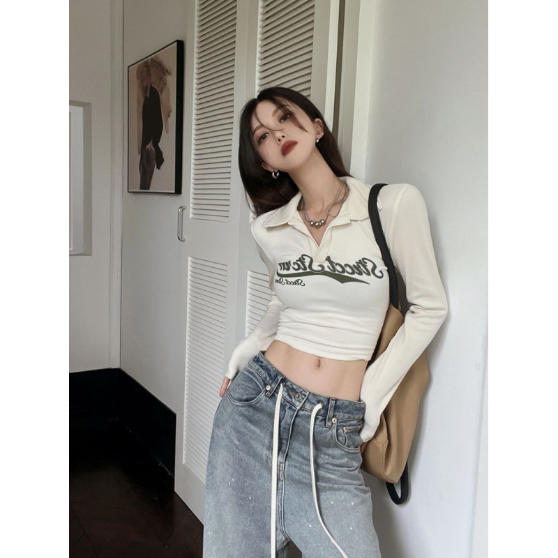 美式字母印花翻领长袖女T恤设计感秋季新款修身显瘦甜辣妹短上衣