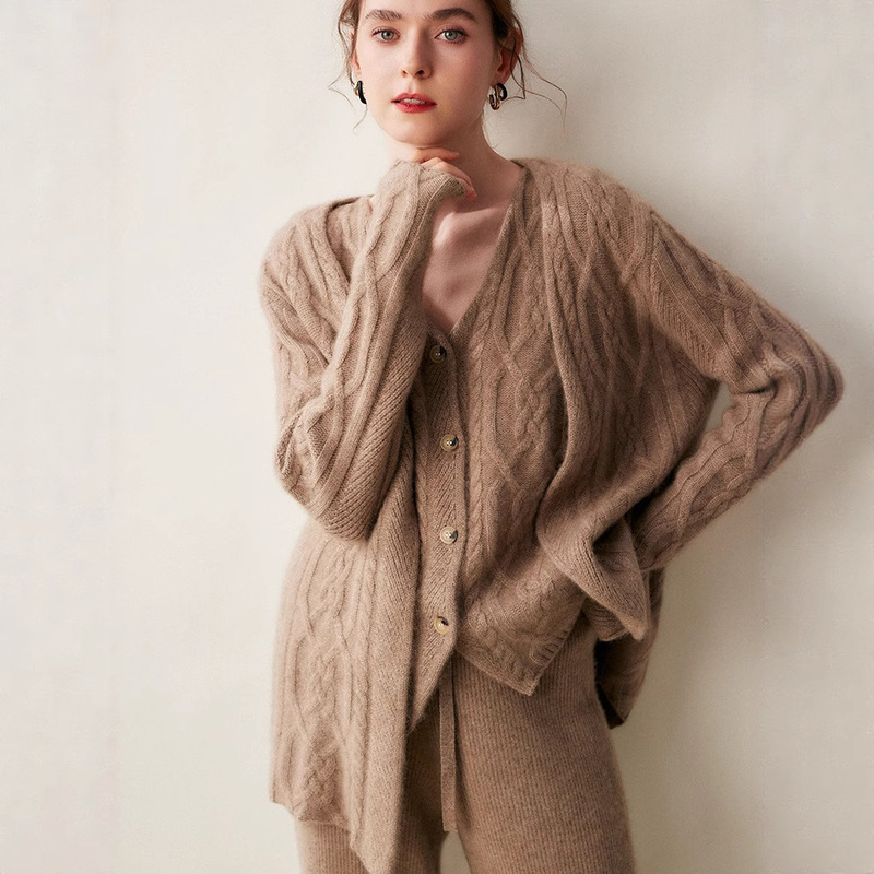 Autumn and Winter Pure Color Cashmere Sweater Women's V Neck Cardigan Loose Double-Strand Twisted Sweater Knitted Jacket Layered Vest Autumn and Winter Pure Color Cashmere Sweater Women's V Neck Cardigan Loose Double-Strand Twisted Sweater Knitted Jacket Layered Vest