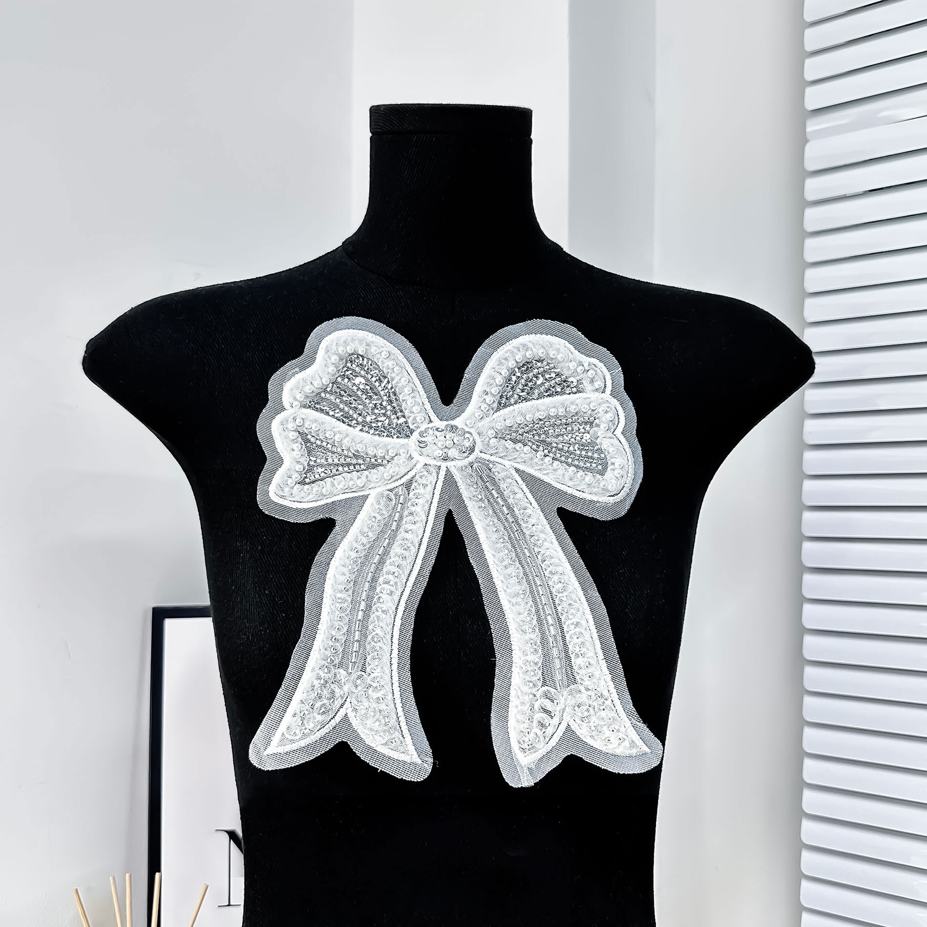 Transfronterizo tridimensional arco malla perla bordado vestido vestido decoración DIY accesorios fábrica al por mayor