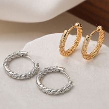 �Ĺ� �羳������ͭ��18K�𲻹�����·����С�ɶ�ȦŮʱ�и��Զ���