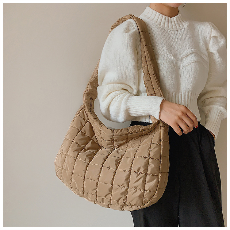 Foreign Trade Women's Bag 2026 New Fashion Amazon European and American Style Space Cotton Bag Large Capacity Quilted Dumpling Bag Foreign Trade Women's Bag 2026 New Fashion Amazon European and American Style Space Cotton Bag Large Capacity Quilted Dumpling Bag