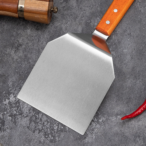 430 stainless steel cooking spatula with wooden handle, flat pancake spatula, steak spatula, Teppanyaki hand-grilled pancake wide-faced barbecue spatula