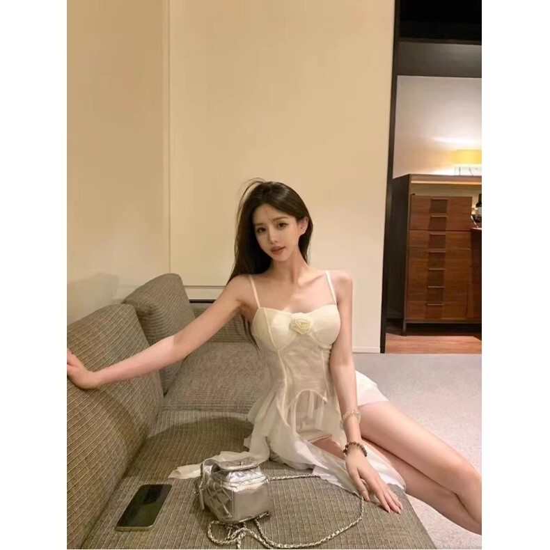New Cute Three-Dimensional Flower Hot Girl Showing Breasts Pure Lust Style Lace Suspender Summer Women's Design Niche Inner Vest New Cute Three-Dimensional Flower Hot Girl Showing Breasts Pure Lust Style Lace Suspender Summer Women's Design Niche Inner Vest