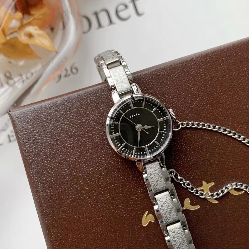 Agete同タイプ中古腕時計ミニ秀気角型麦穂レディース角型レトロ石英時計watch|undefined