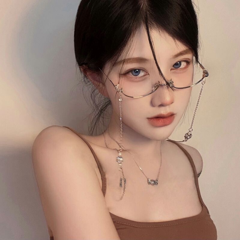 Vintage Personality Lantern-Style Round Bead Eyeglass Chain for Women, Minimalist Long Tassel Neck Chain Anti-Loss Sunglasses Chain