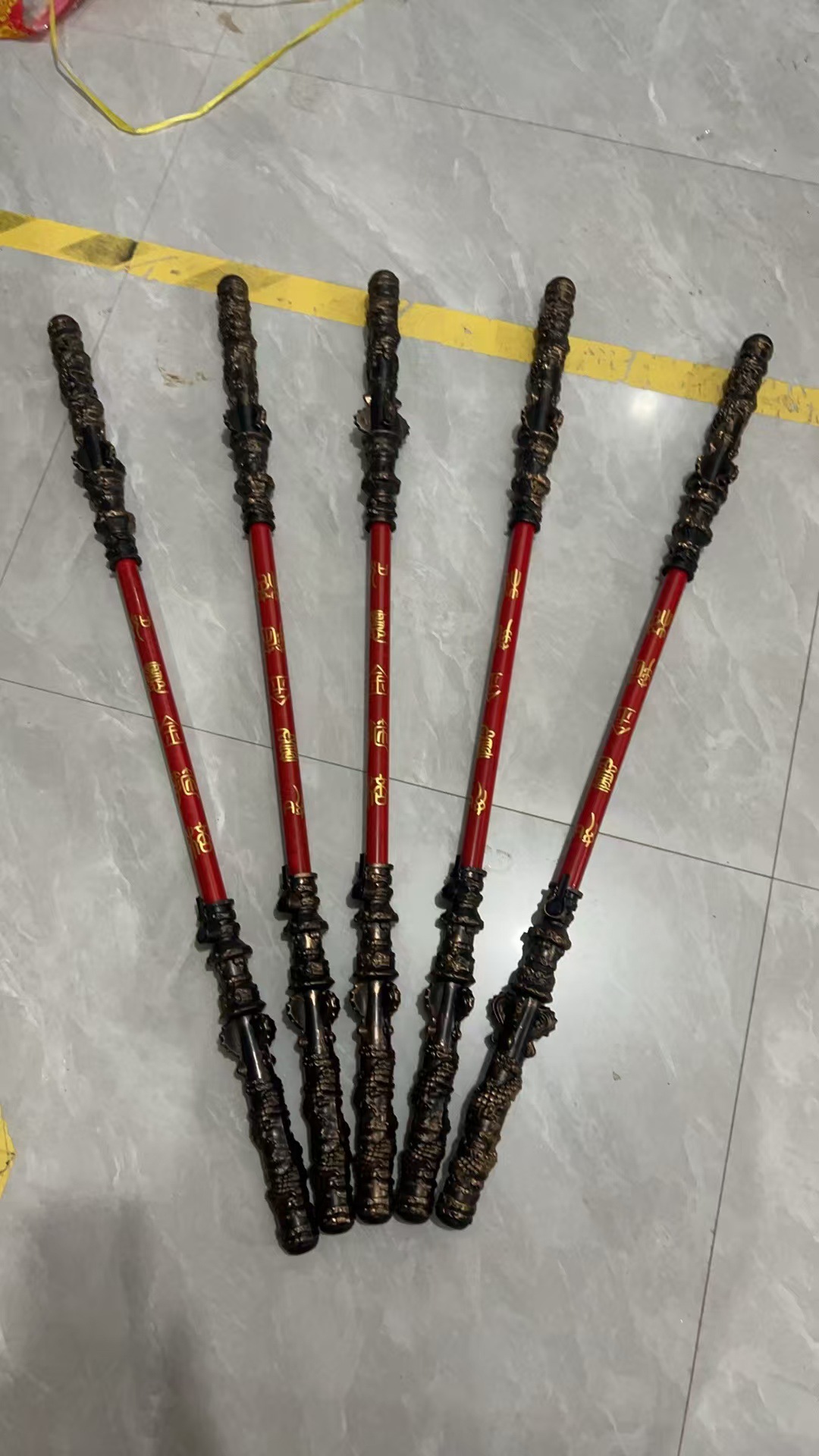 검은 신화 자동 황금 곤봉