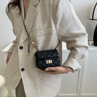 ����С���� Ů2024�¿�߼������μ�� б����ٴ��� ��朗l��